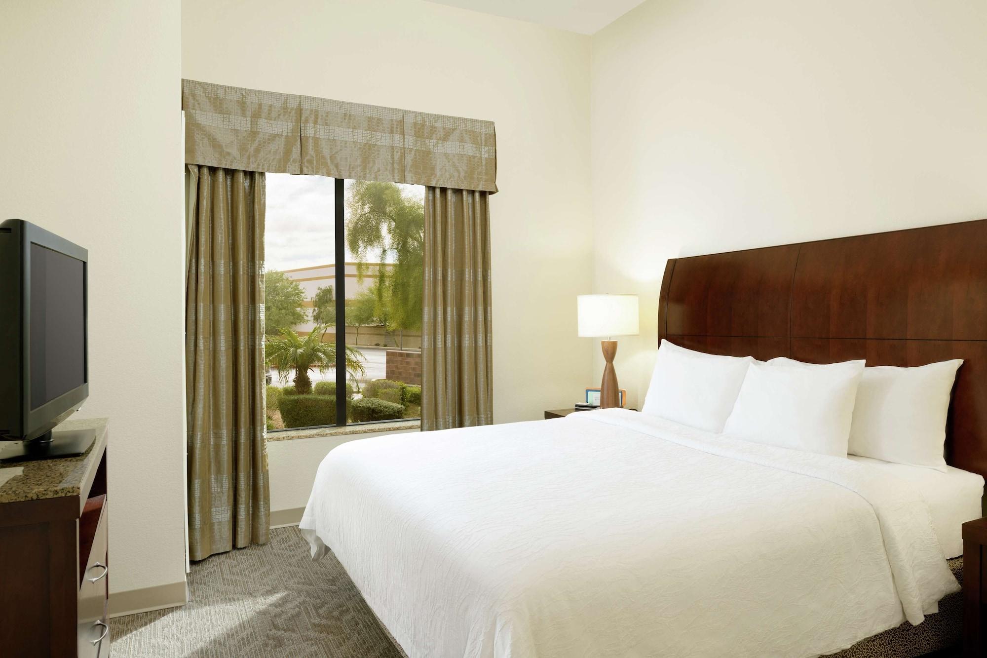 Hilton Garden Inn Phoenix North Happy Valley Экстерьер фото